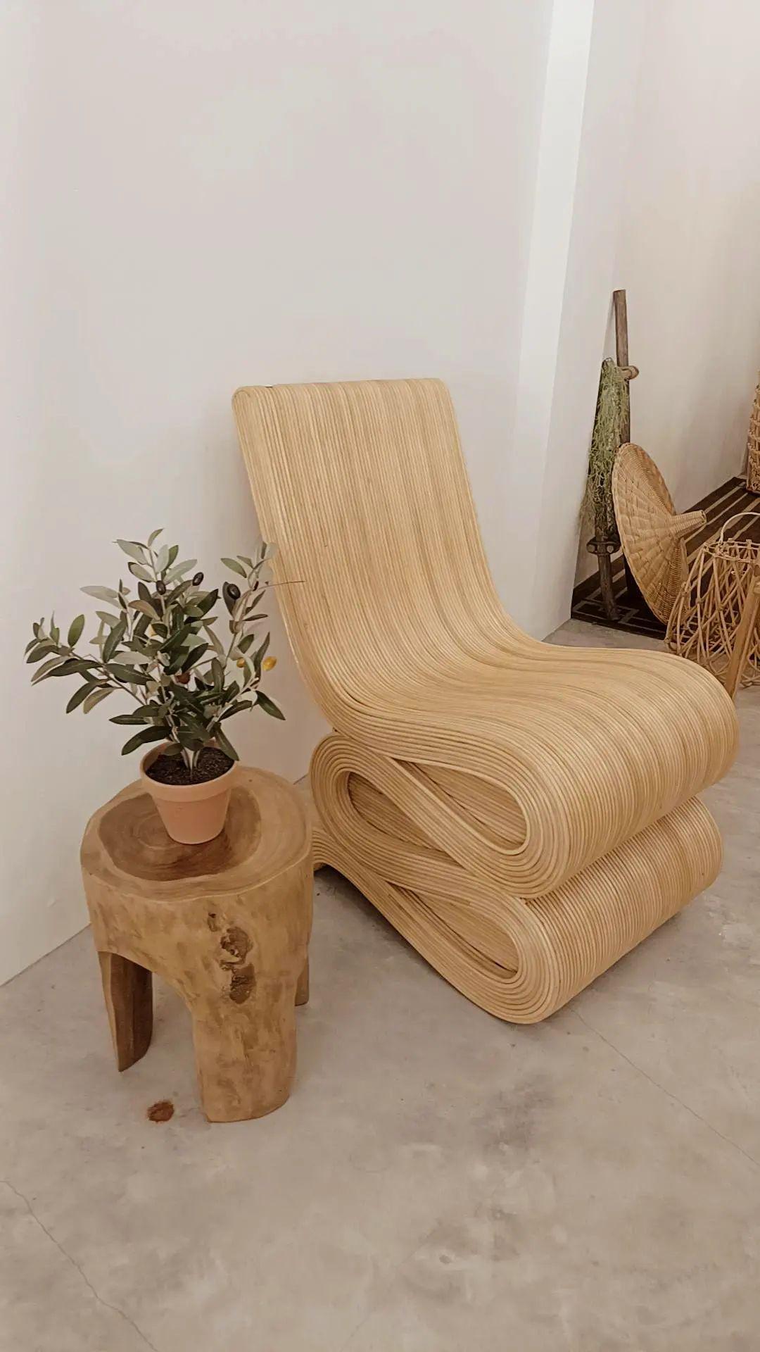 LOG Stool