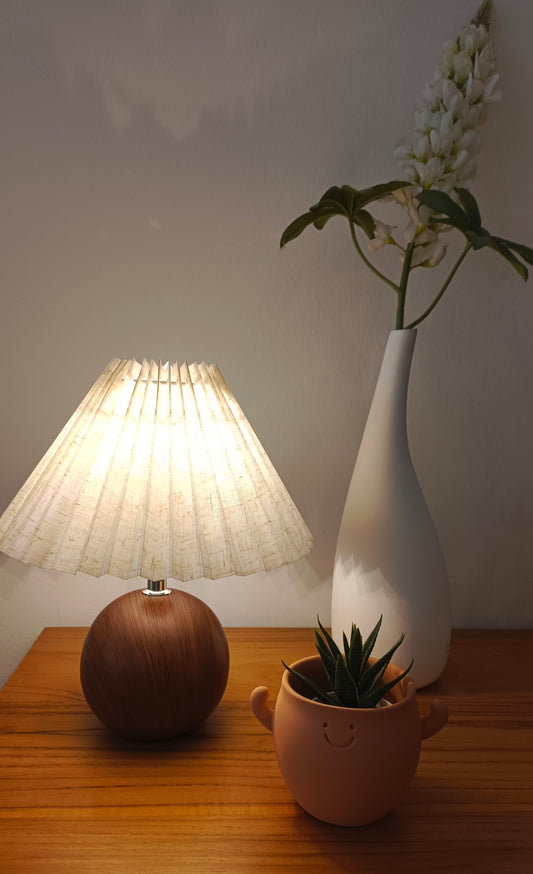 TABLE lamp