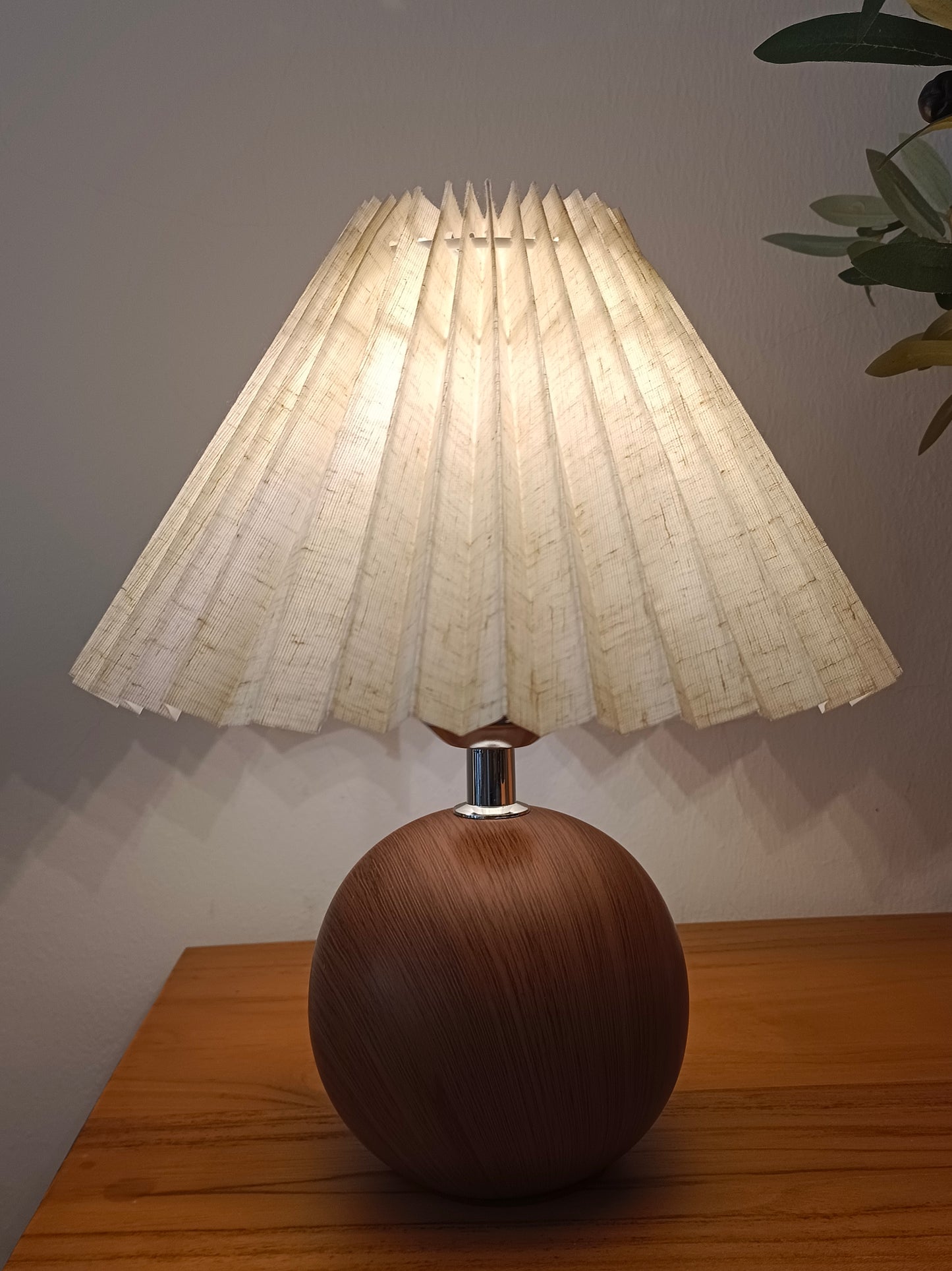 TABLE lamp