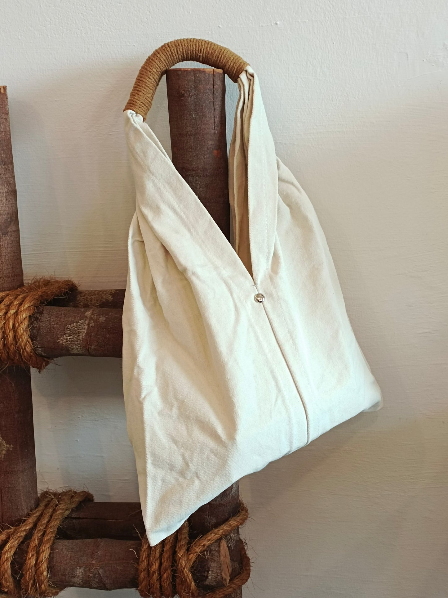 TWINE shoulder bag